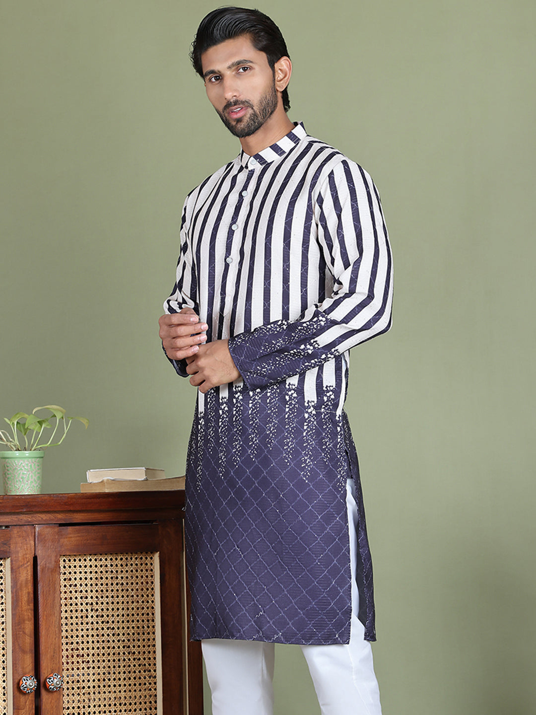 Striped Kurtas For Men ( ko 5152Charcoal )