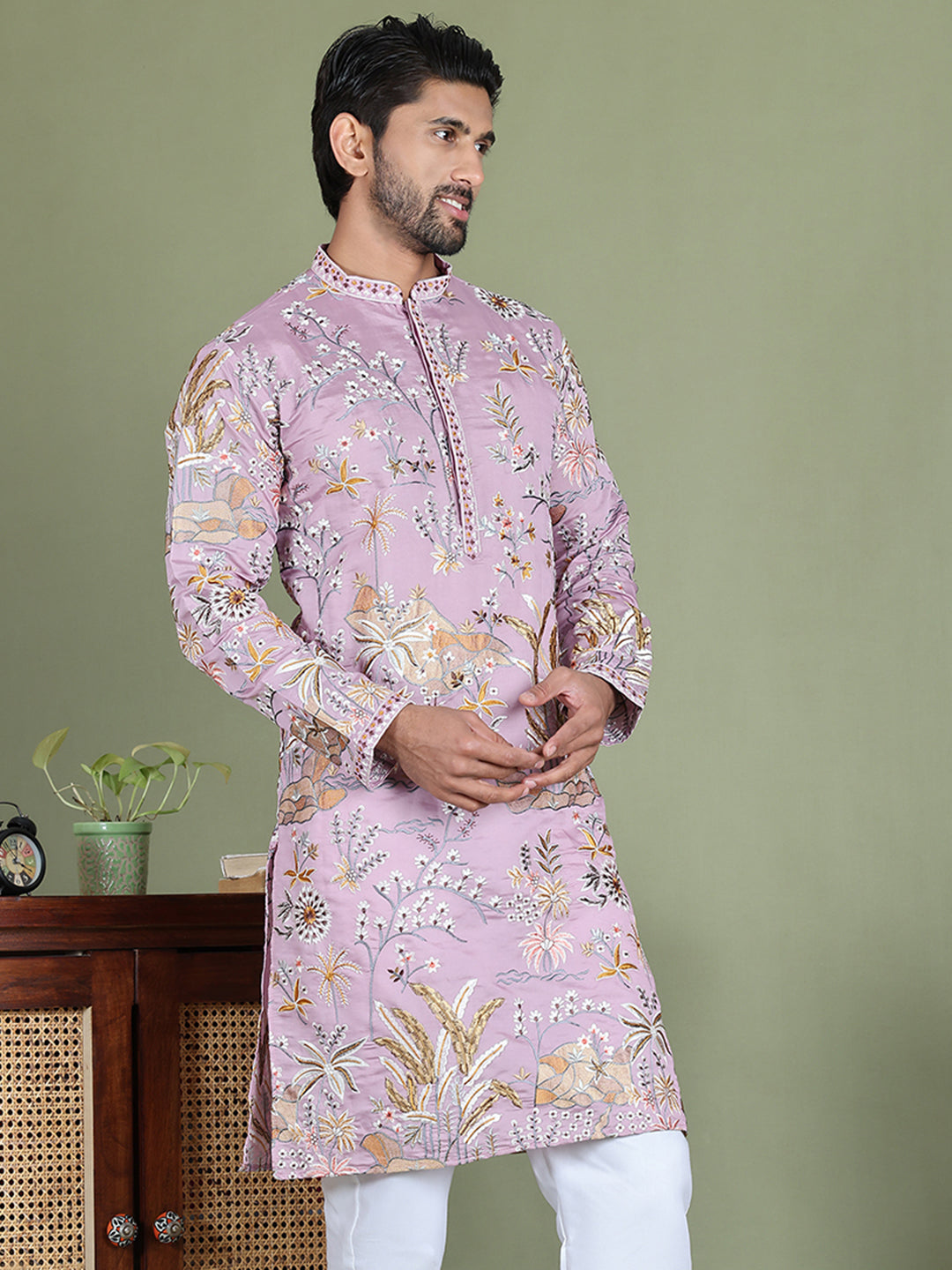 Floral Embroidered Straight Kurtas ( ko 5156Purple )
