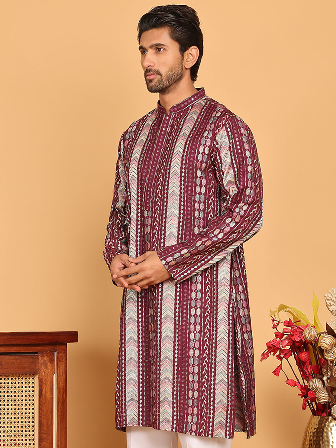 Embroidered and Sequins Kurtas for Men ( KO 5161 Maroon )