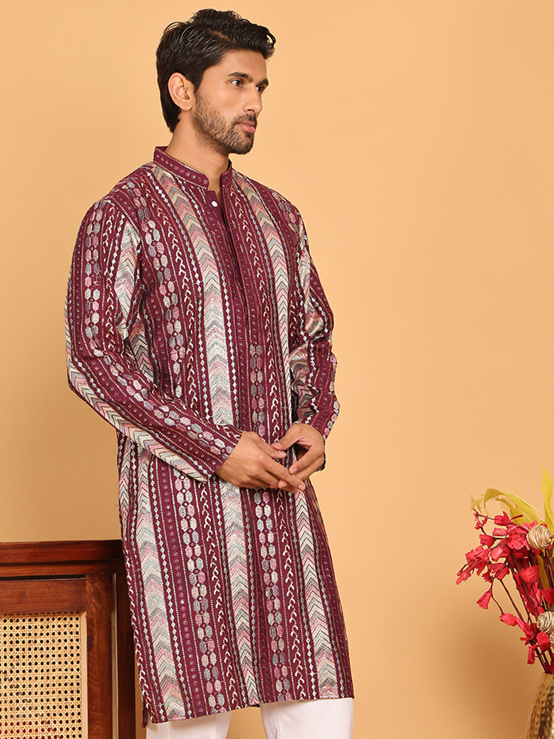 Embroidered and Sequins Kurtas for Men ( KO 5161 Maroon )