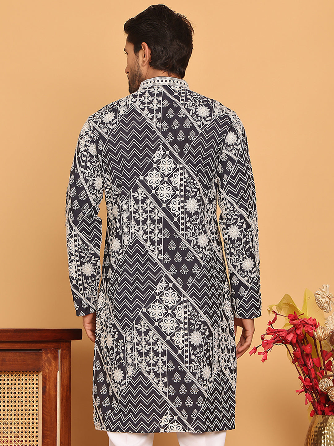 Floral Embroidery Silk Blend Kurtas for Men ( KO 5182 Navy )