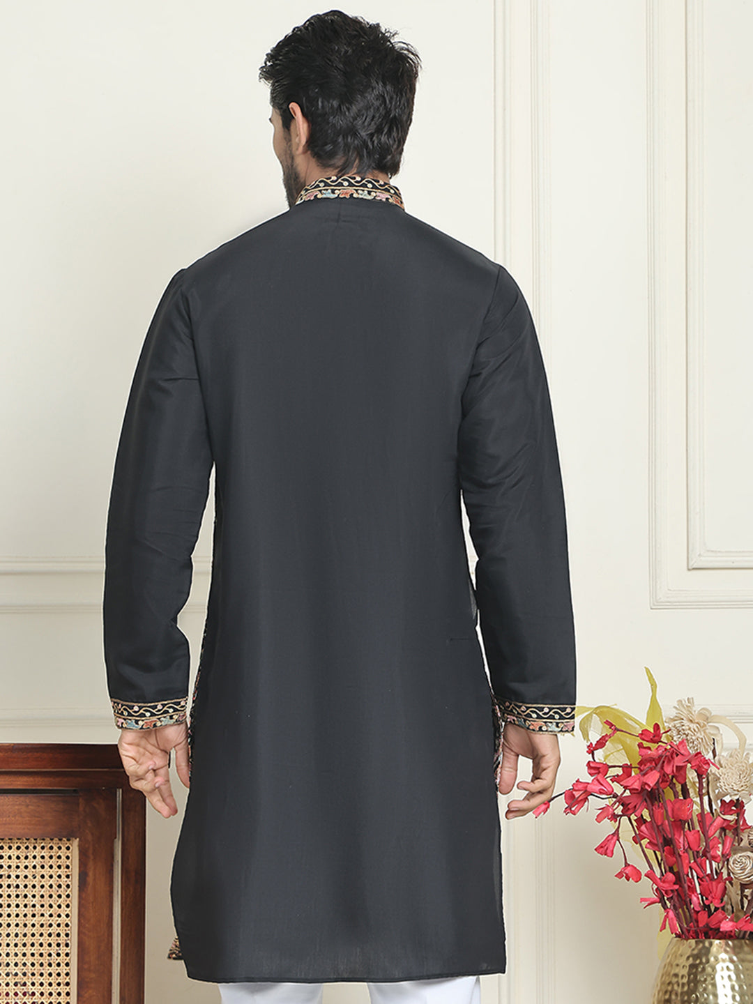 Floral Embroidered Straight Kurtas For Men ( KO 5200 Black )