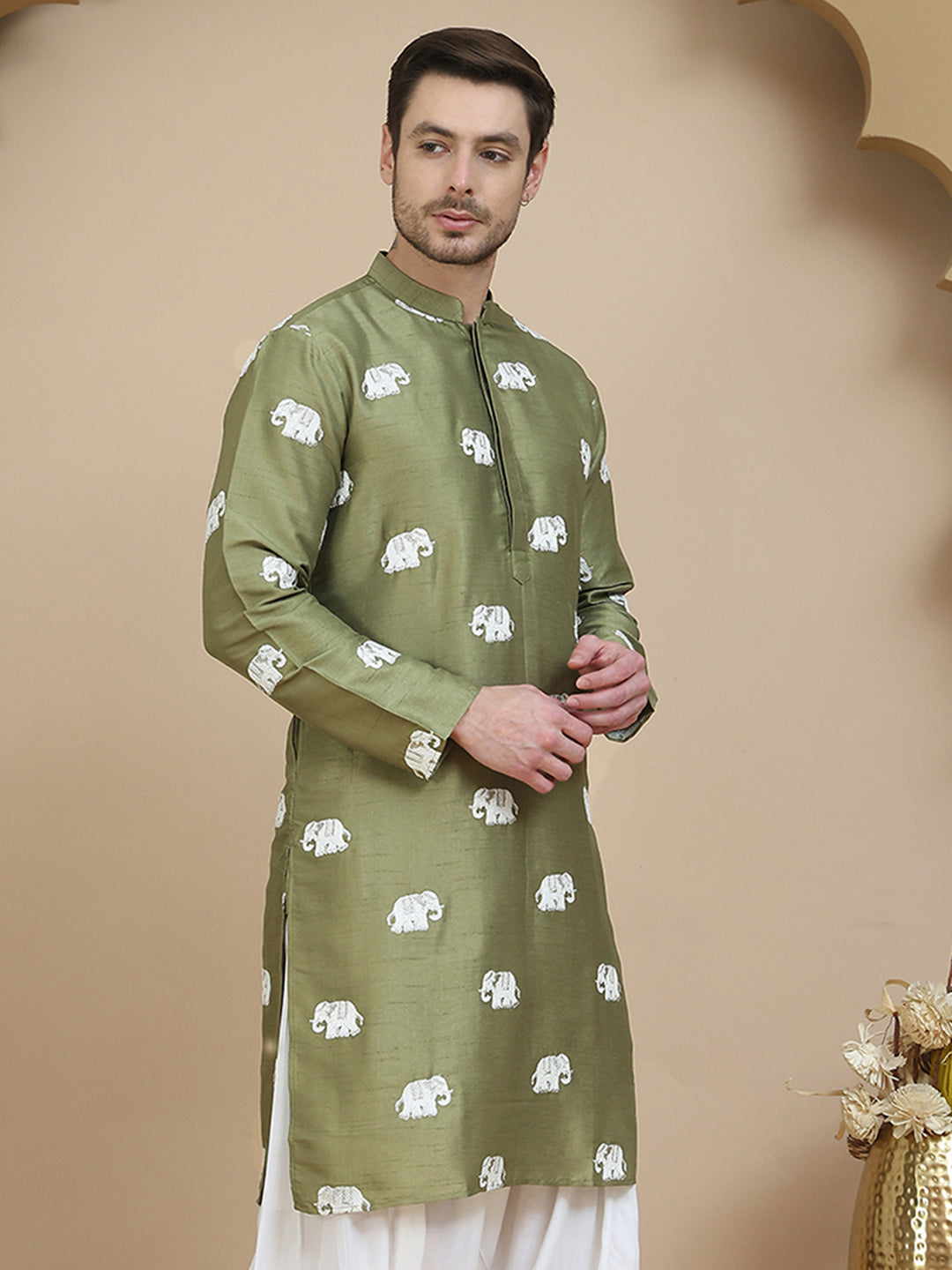 Elephant Embroidered Silk Blend Kurtas for Men ( KO 5247 Pista )