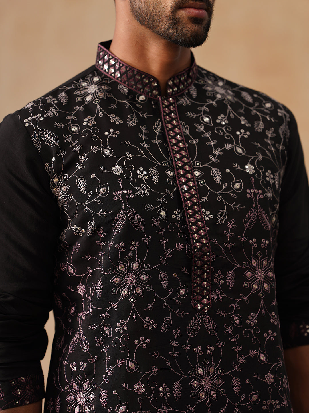 Men’s Silk Blend Embroidered Kurtas ( KO 5296 Magenta )