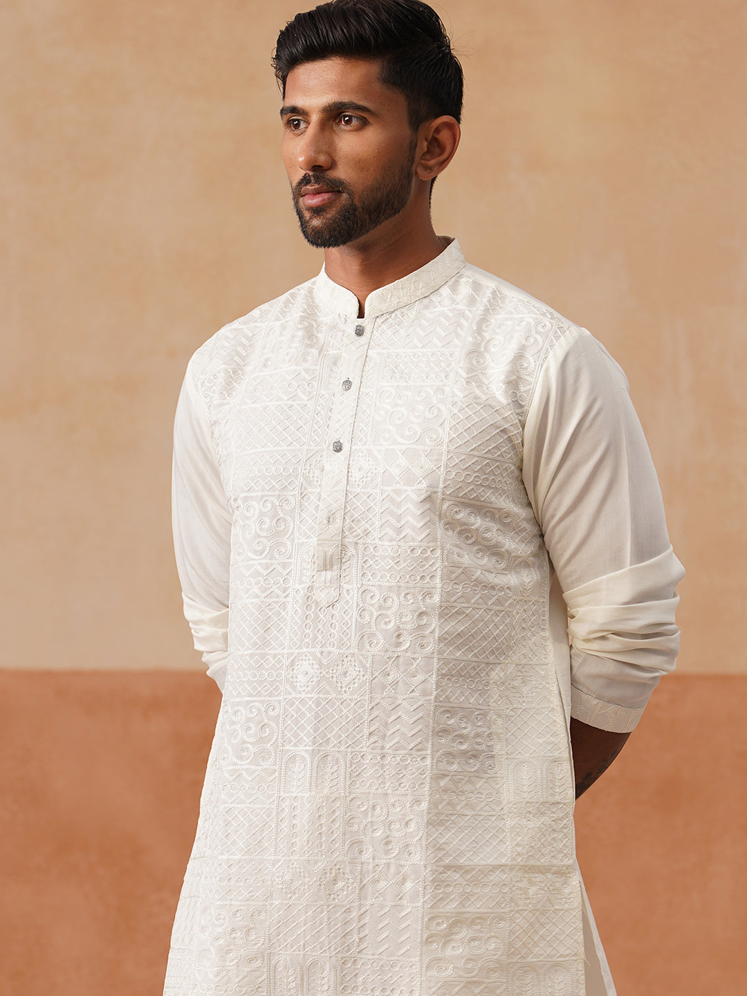 Men’s Silk Blend Embroidered Kurtas ( KO 5297 White )