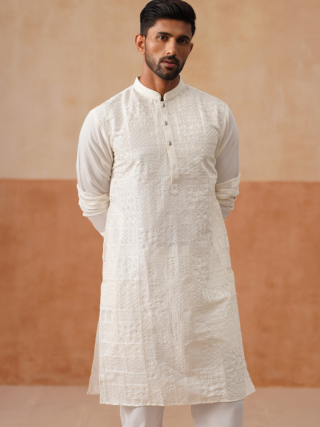 Men’s Silk Blend Embroidered Kurtas ( KO 5297 White )