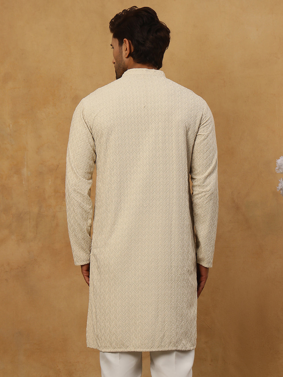 Men Embroidered Viscose Rayon Kurta ( KO 5305Beige )