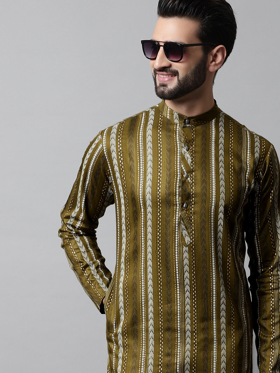 Men Olive Green Foil Printed Kurtas