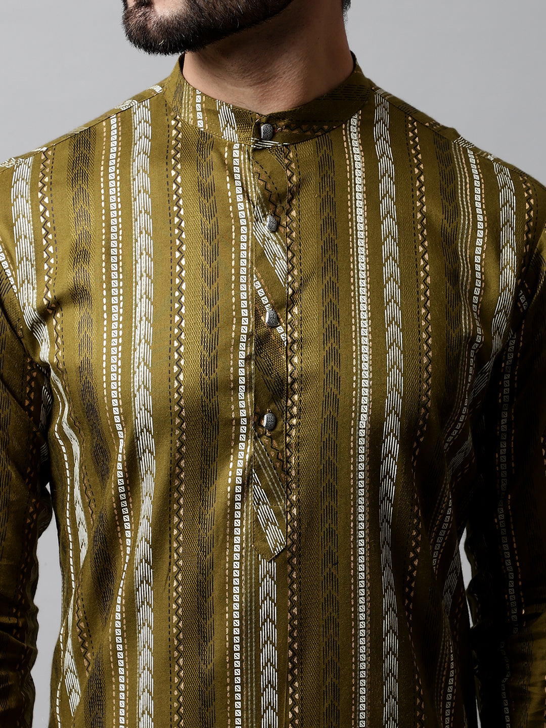 Men Olive Green Foil Printed Kurtas