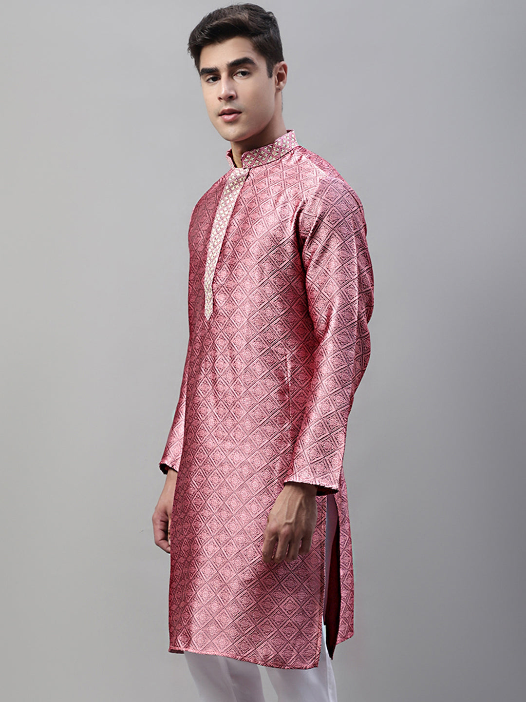 Men's Pink Jacquard Silk Collar Embroidered Kurtas