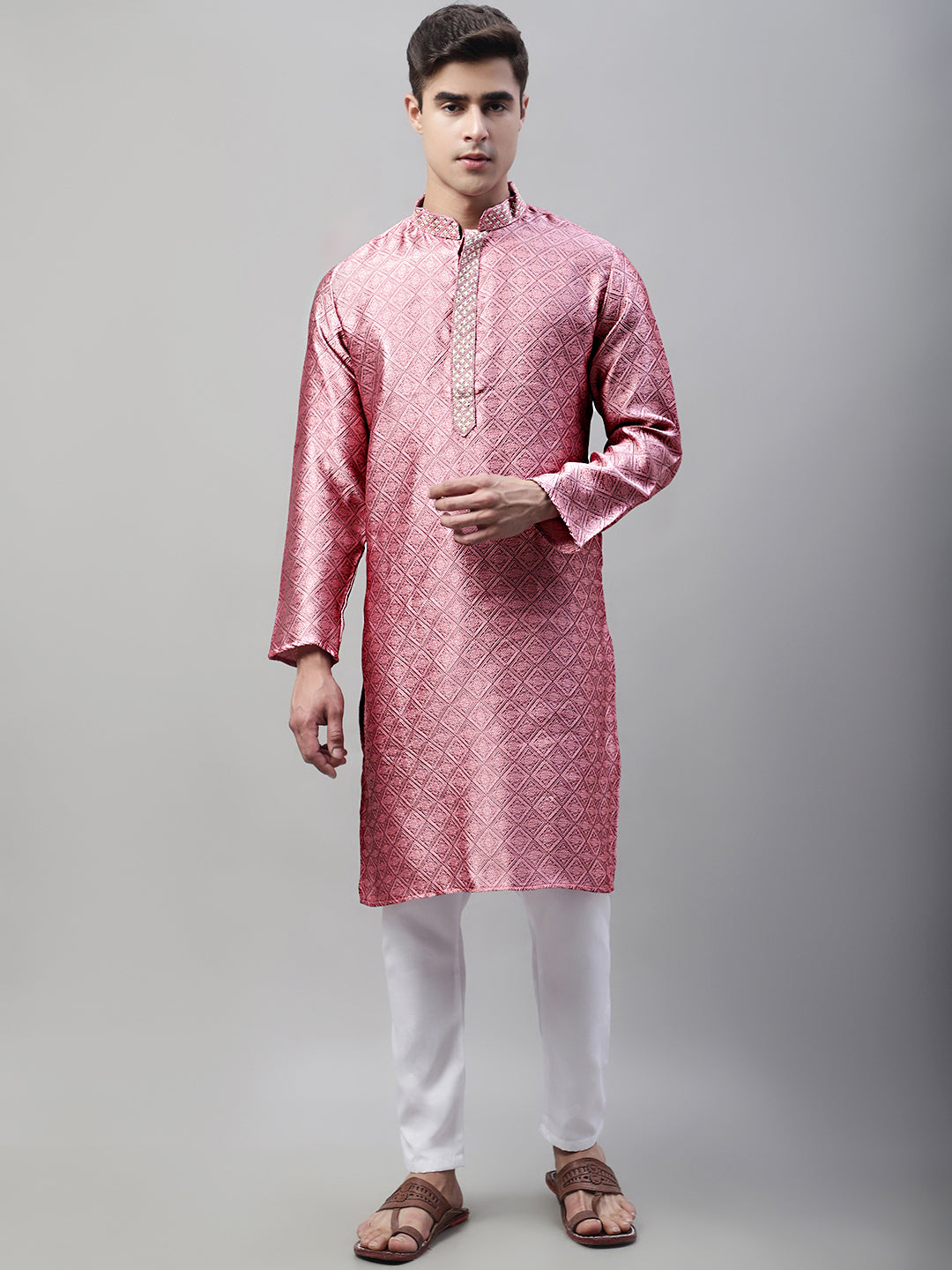 Men's Pink Jacquard Silk Collar Embroidered Kurtas