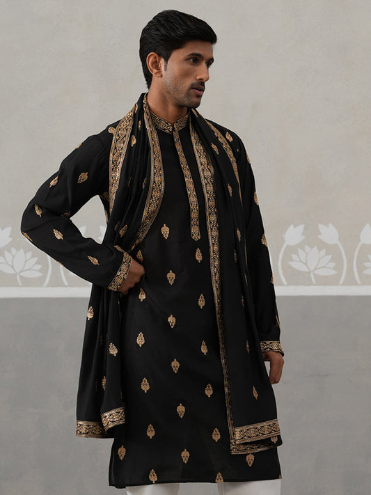 Silk Blend Embroidered Kurtas with Dupatta (KO D 5319 Black ) [FF] [B-3-4]