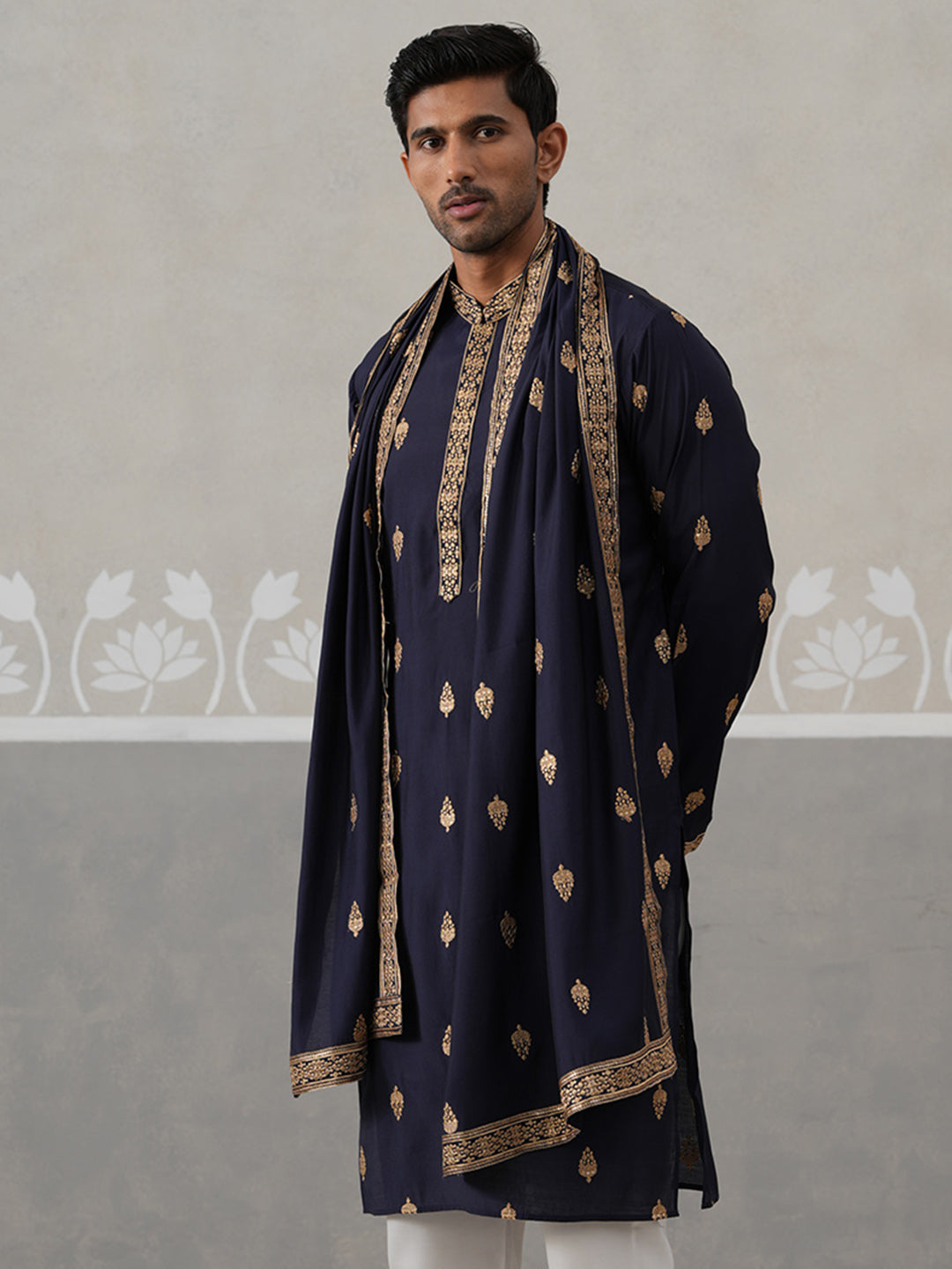 Silk Blend Embroidered Kurtas with Dupatta ( KO D 5319 D 5319Navy ) [FF] [B-3-4]