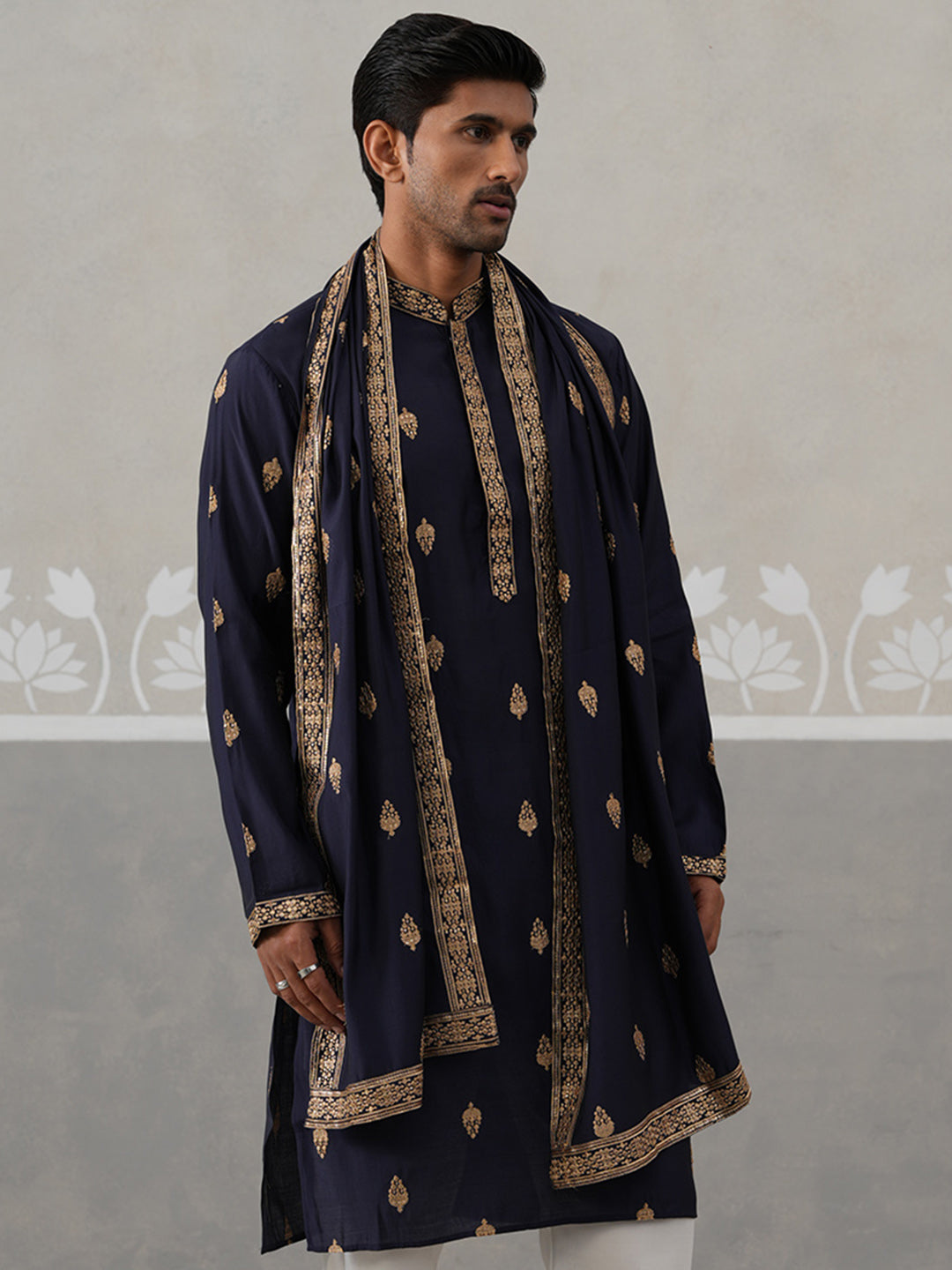 Silk Blend Embroidered Kurtas with Dupatta ( KO D 5319 D 5319Navy ) [FF] [B-3-4]