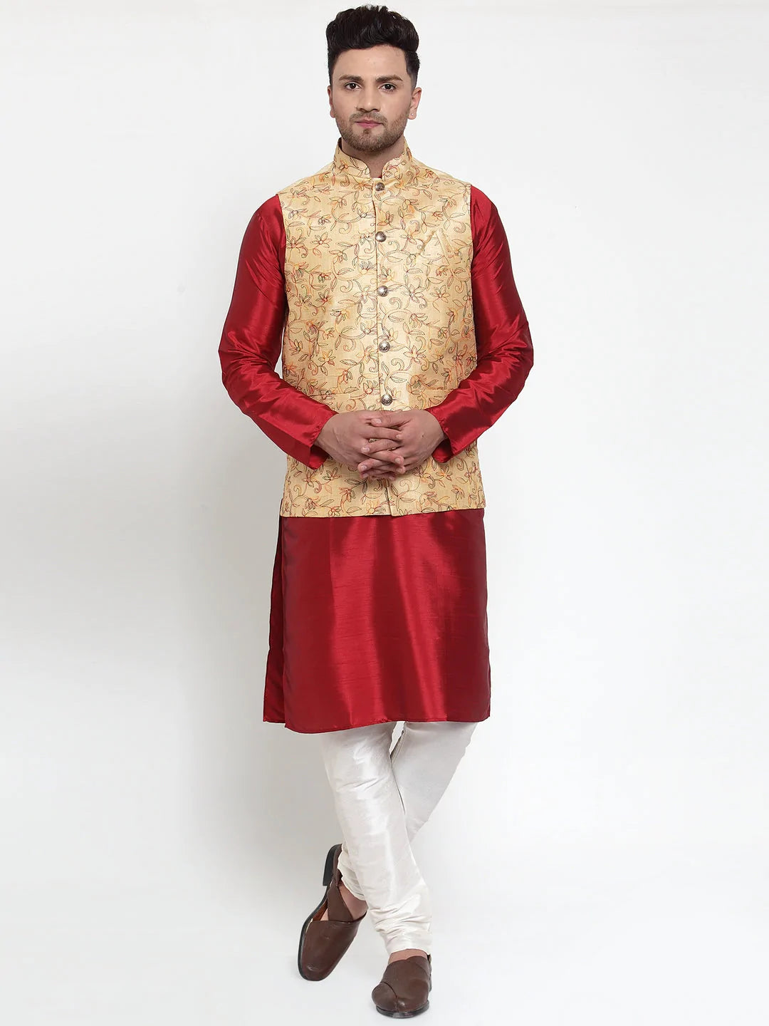 Jompers Men's Gold Embroidered Nehru Jacket ( JOWC 4013Golden )