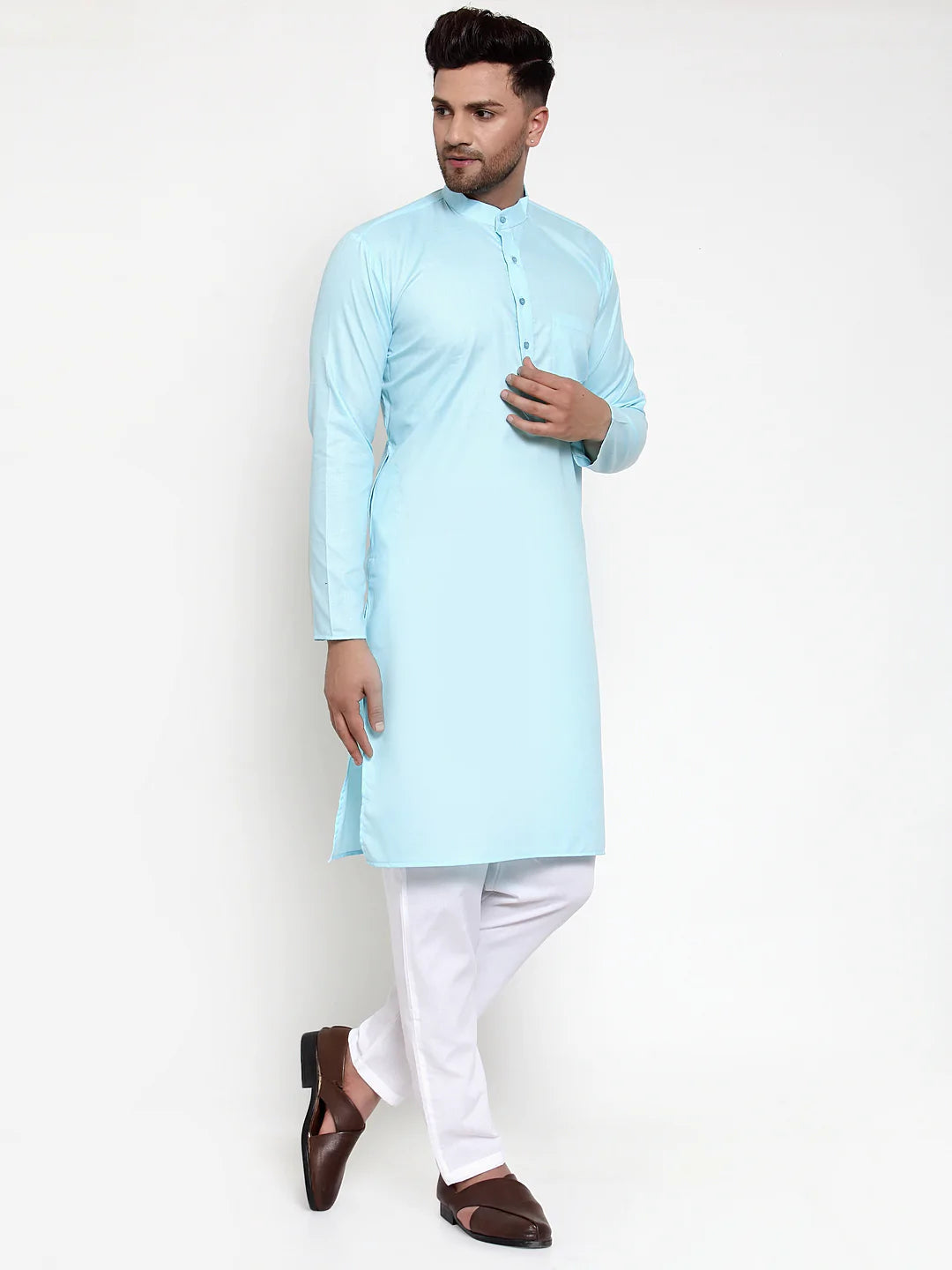 Jompers Men Sky-Blue & White Solid Kurta with Churidar ( JOKP 611 Sky )