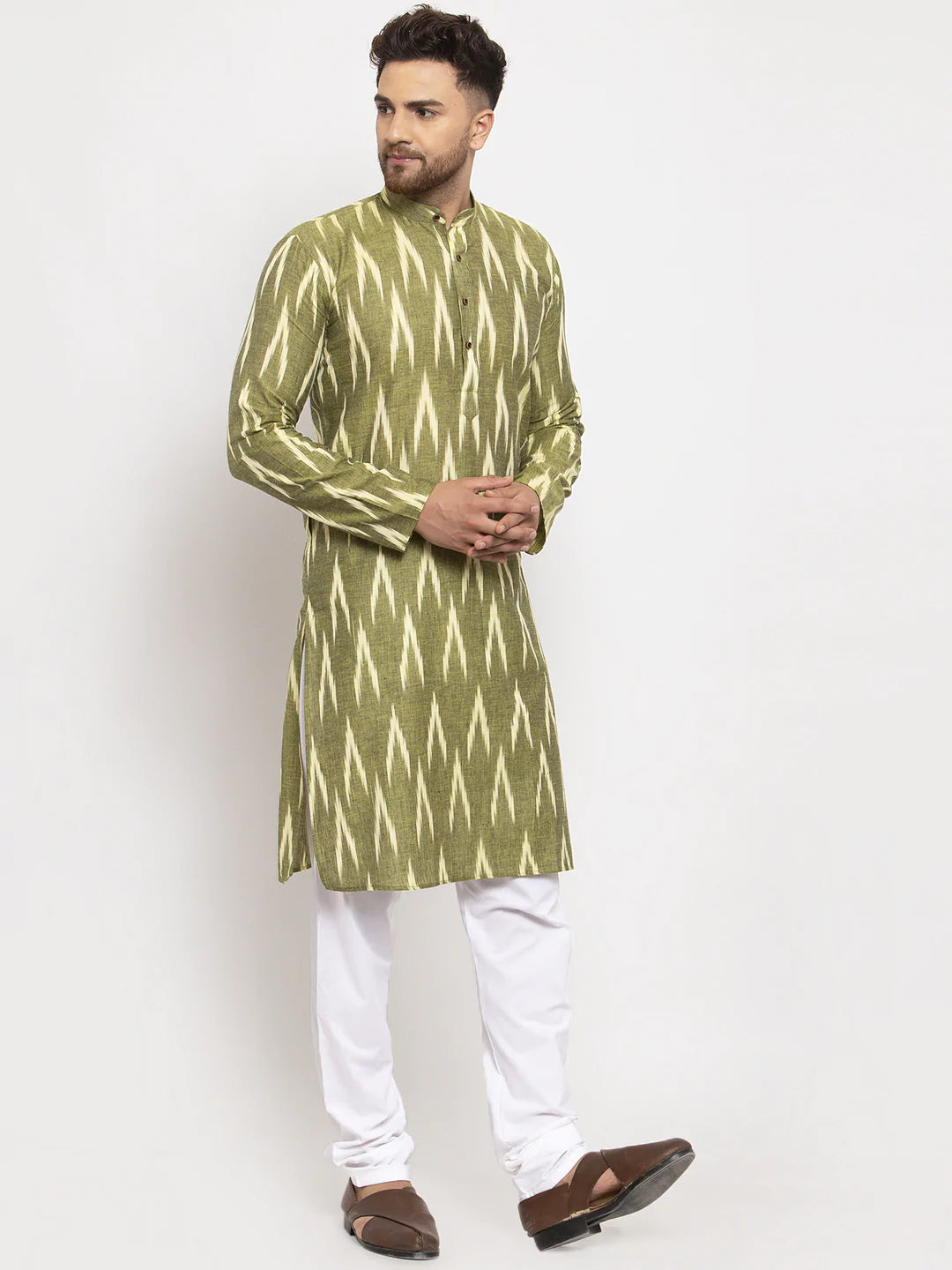 Jompers Men Green Woven Design Ikkat Straight Kurta with Churidar ( JOKP 615 Green )