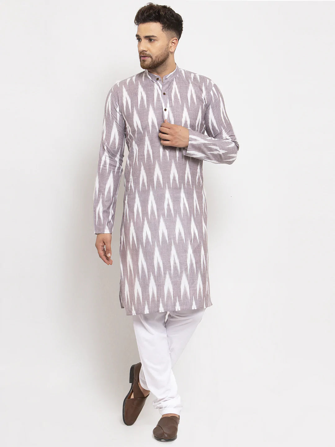 Jompers Men Grey Woven Design Ikkat Straight Kurta with Churidar ( JOKP 615 Grey )