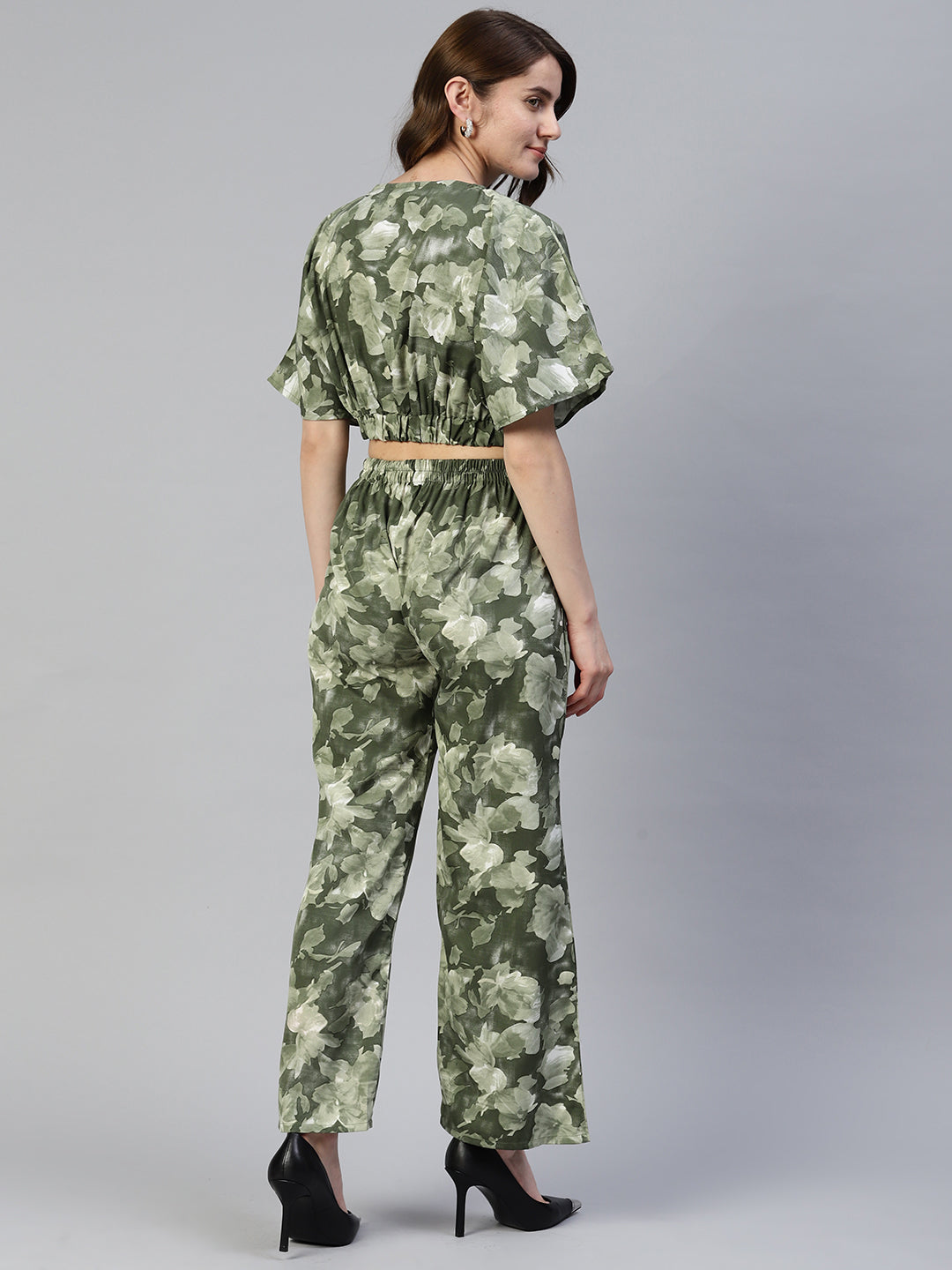 Women Olive Green Printed Crop Top With Palazzos ( JNCS 3006 Olive )