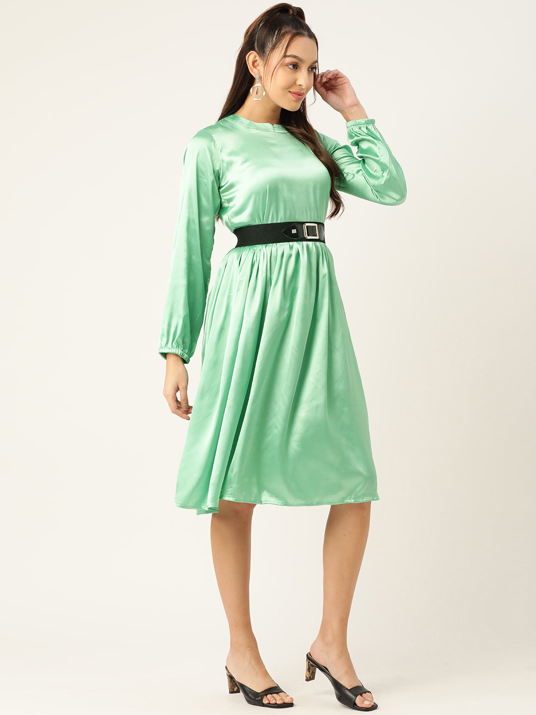 Women Green-Coloured Satin Dress with Belt ( JND 1004Green )