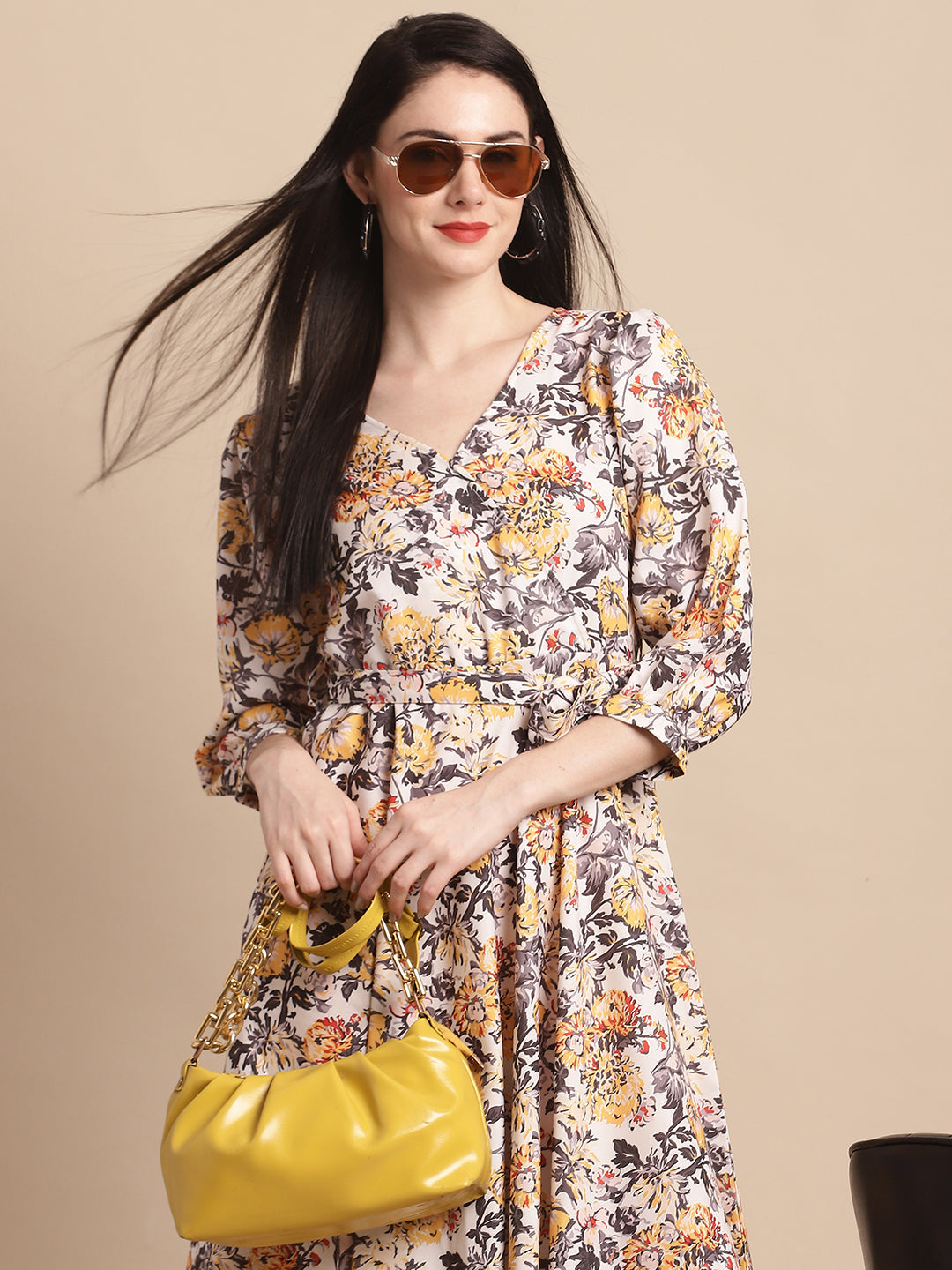 Women's Off-White Floral Printed A-line Dress With Belt