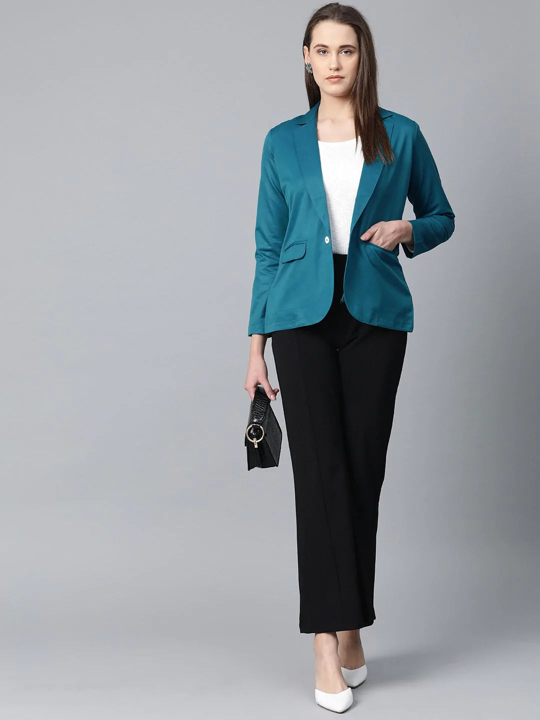 Jompers Women Teal Blue Solid Single-Breasted Smart Casual Blazer ( JOB 6001 Blue )