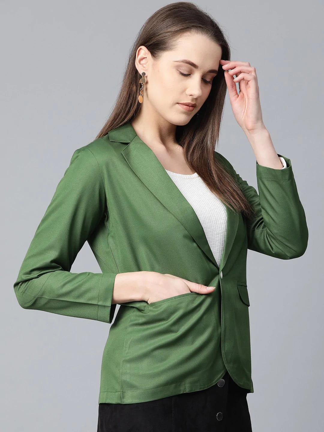 Jompers Women Olive-Green Solid Single-Breasted Smart Casual Blazer ( JOB 6001 Olive )