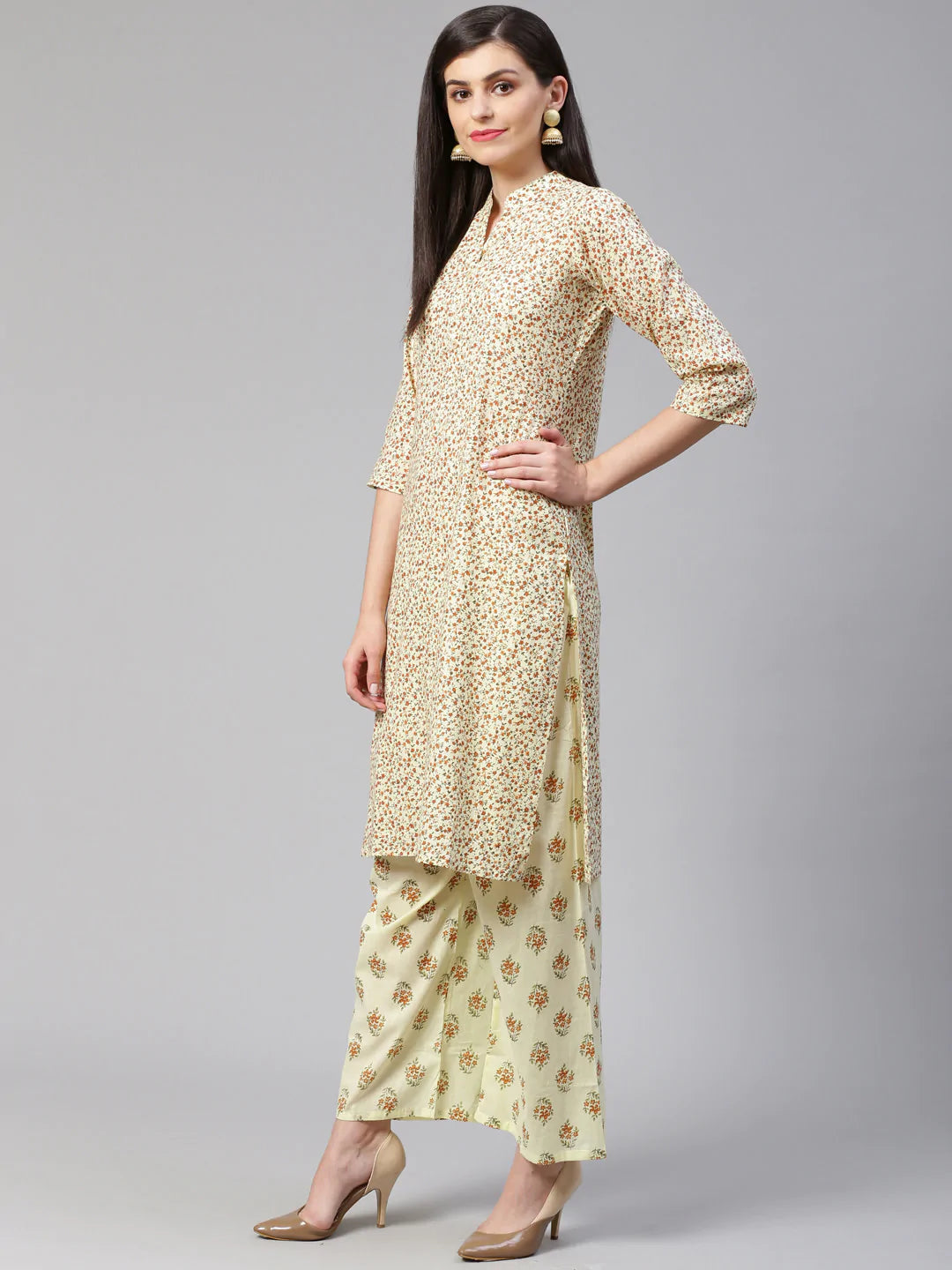Jompers Women Yellow Floral Printed Kurta with Palazzos (JOK 1337 Yellow)