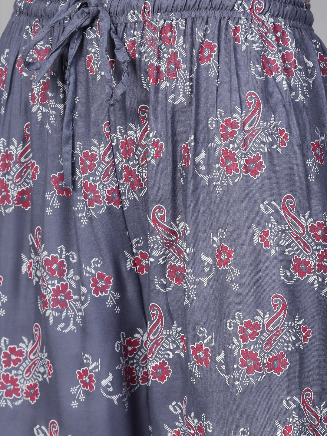 Women Grey & Pink Block Printed Kurta with Palazzos ( JOKPL 1341 Grey )