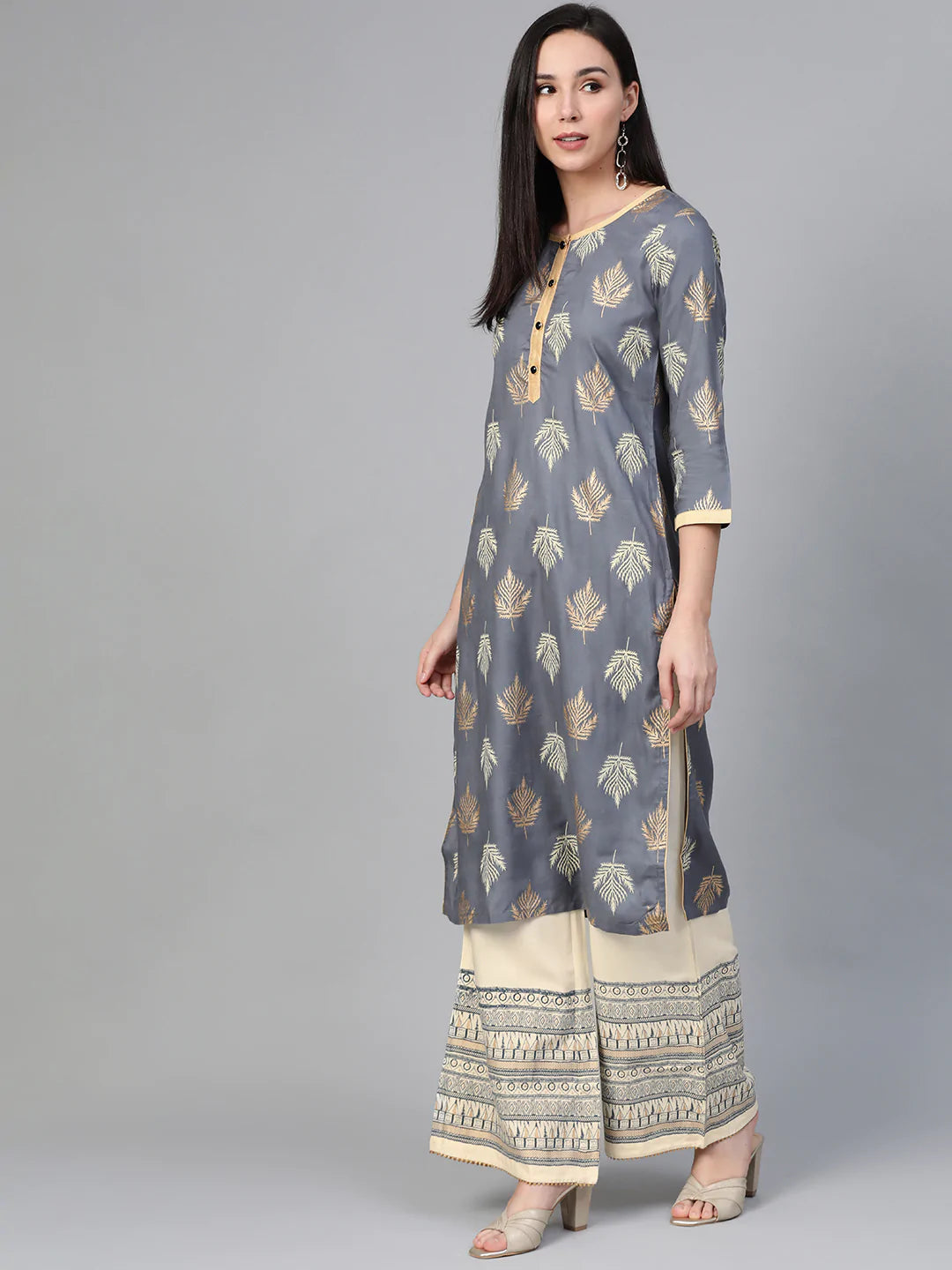 Women Grey & Cream-Coloured Block Print Kurta with Palazzos ( JOKPL 1346 Grey )