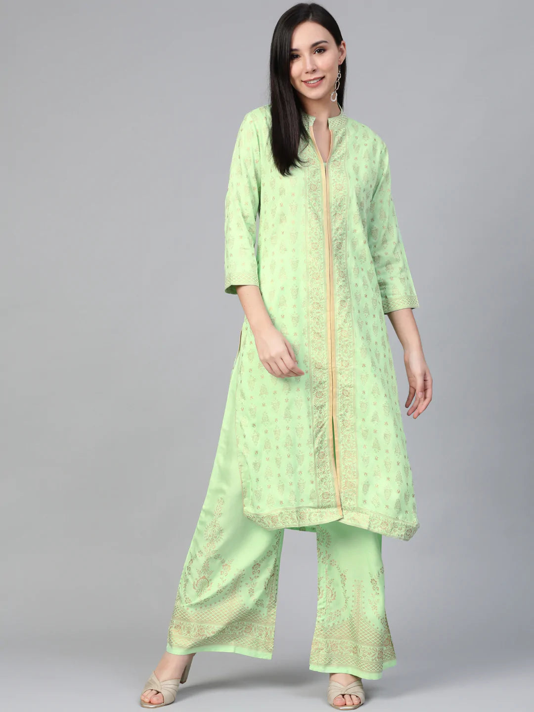 Women Green & Golden Block Print Kurta with Palazzos ( JOKPL 1348 Green )