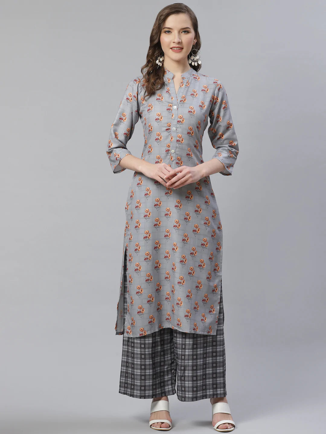 Jompers Women Grey & Beige Floral Printed Kurta with Palazzos ( JOKPL 1353 Lt.Grey )