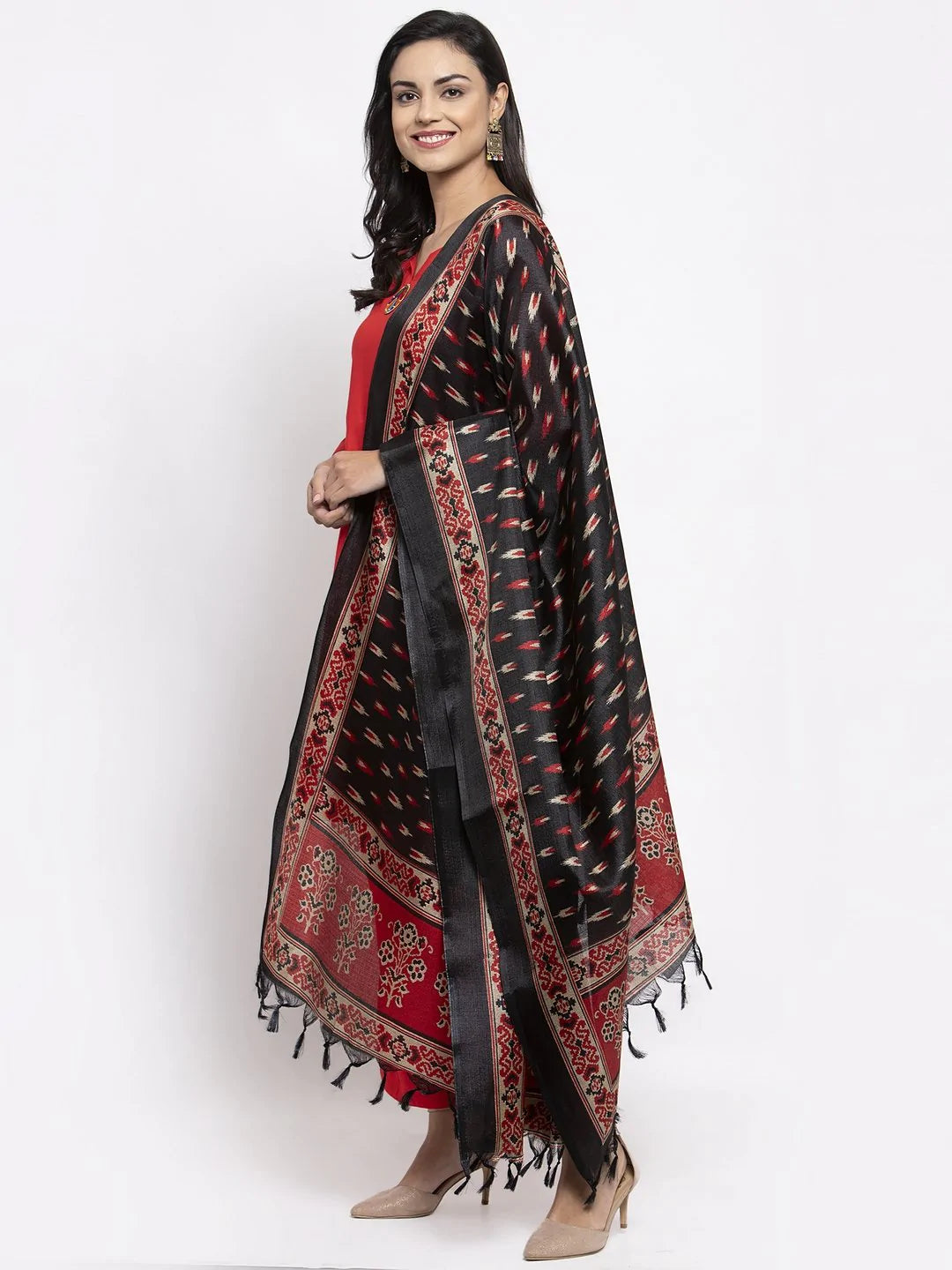 Jompers Women Red Solid Kurta with Palazzos & Red-Black Printed Dupatta ( JOKPL D8B 1312 Red )