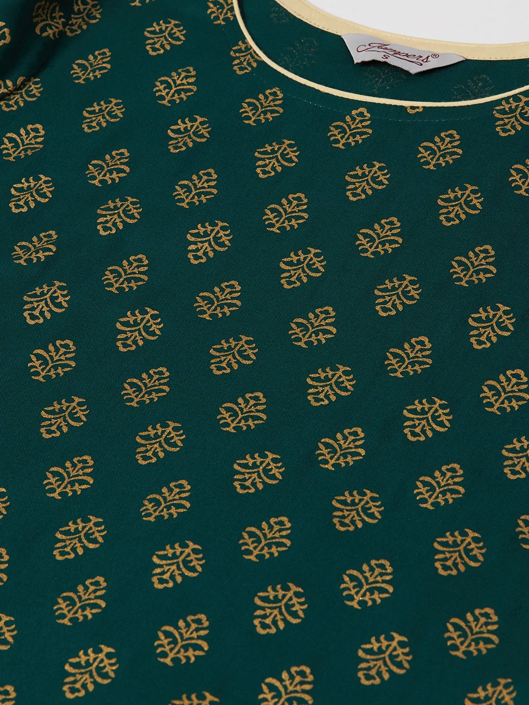Jompers Women Green & Golden Printed Kurta with Palazzos & Dupatta ( JOKPL D 1360 Green )