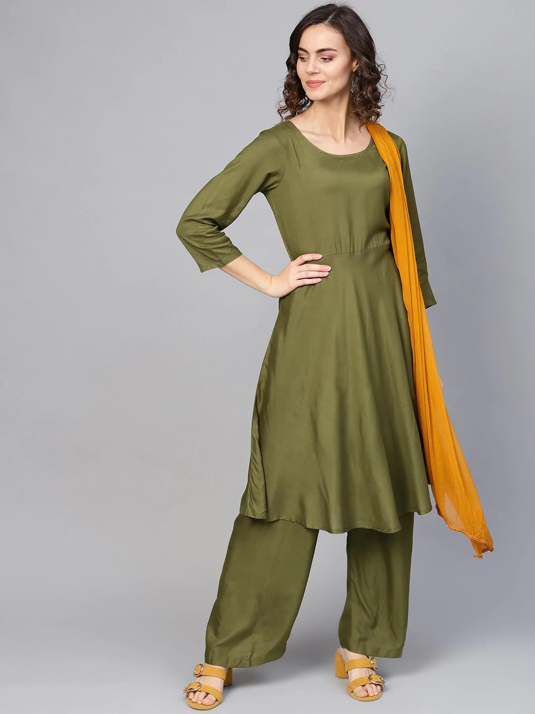 Jompers Women Olive Green Solid Kurta with Palazzos & Dupatta ( JOKPL MU-D 1283 Olive )