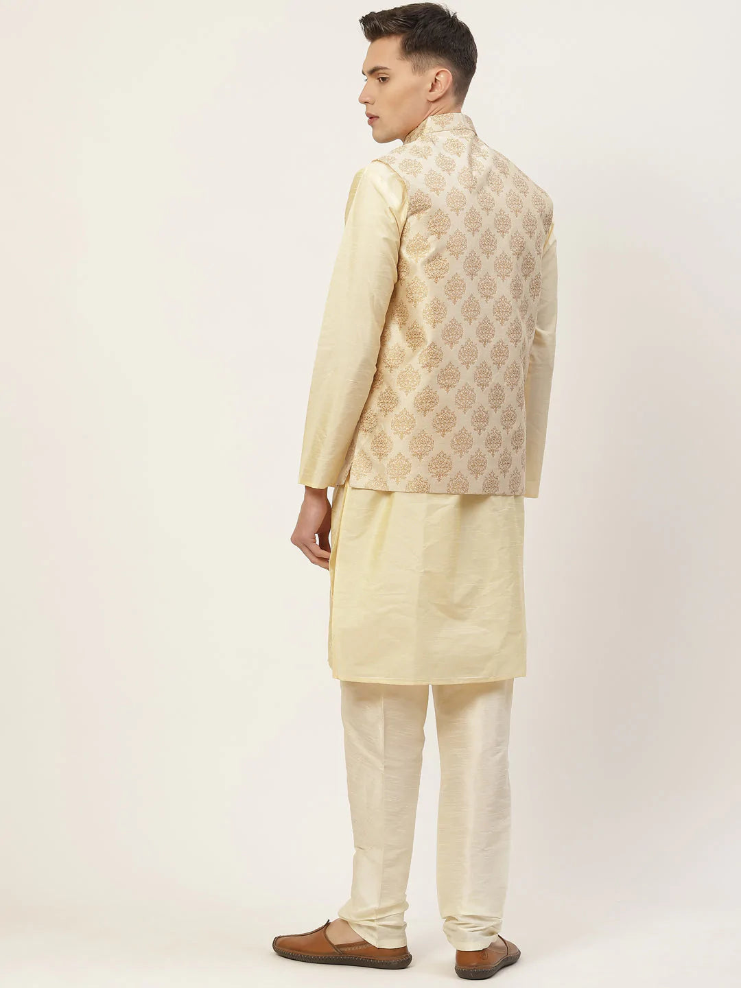Men's Solid Kurta Pyjama With Floral Cream Printed Nehru Jacket( JOKPWC G-D 4032Cream )