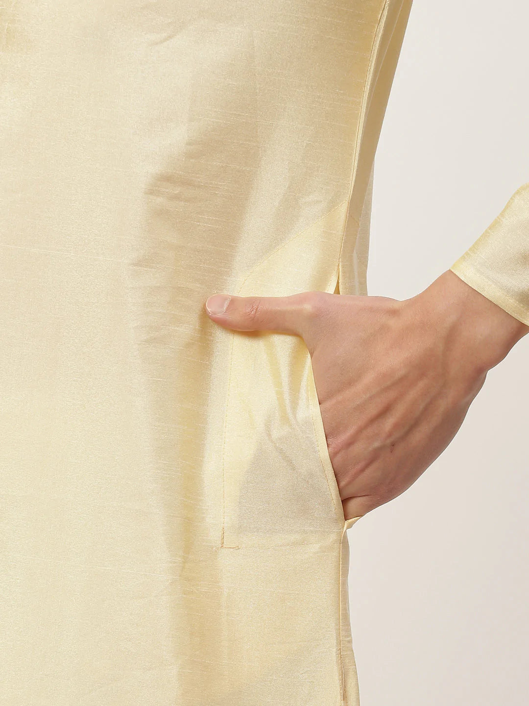 Men's Solid Kurta Pyjama With Floral Cream Printed Nehru Jacket( JOKPWC G-D 4032Cream )