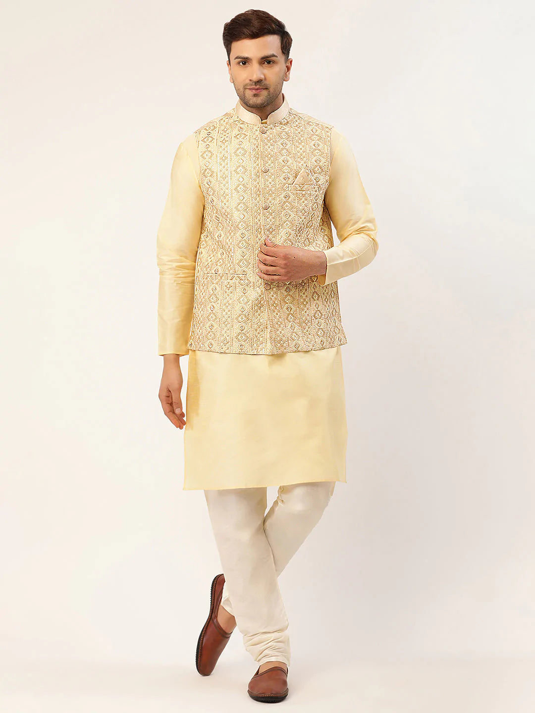 Men's Solid Kurta Pyjama With Cream Embroidered Nehru Jacket( JOKPWC G-D 4038Cream )