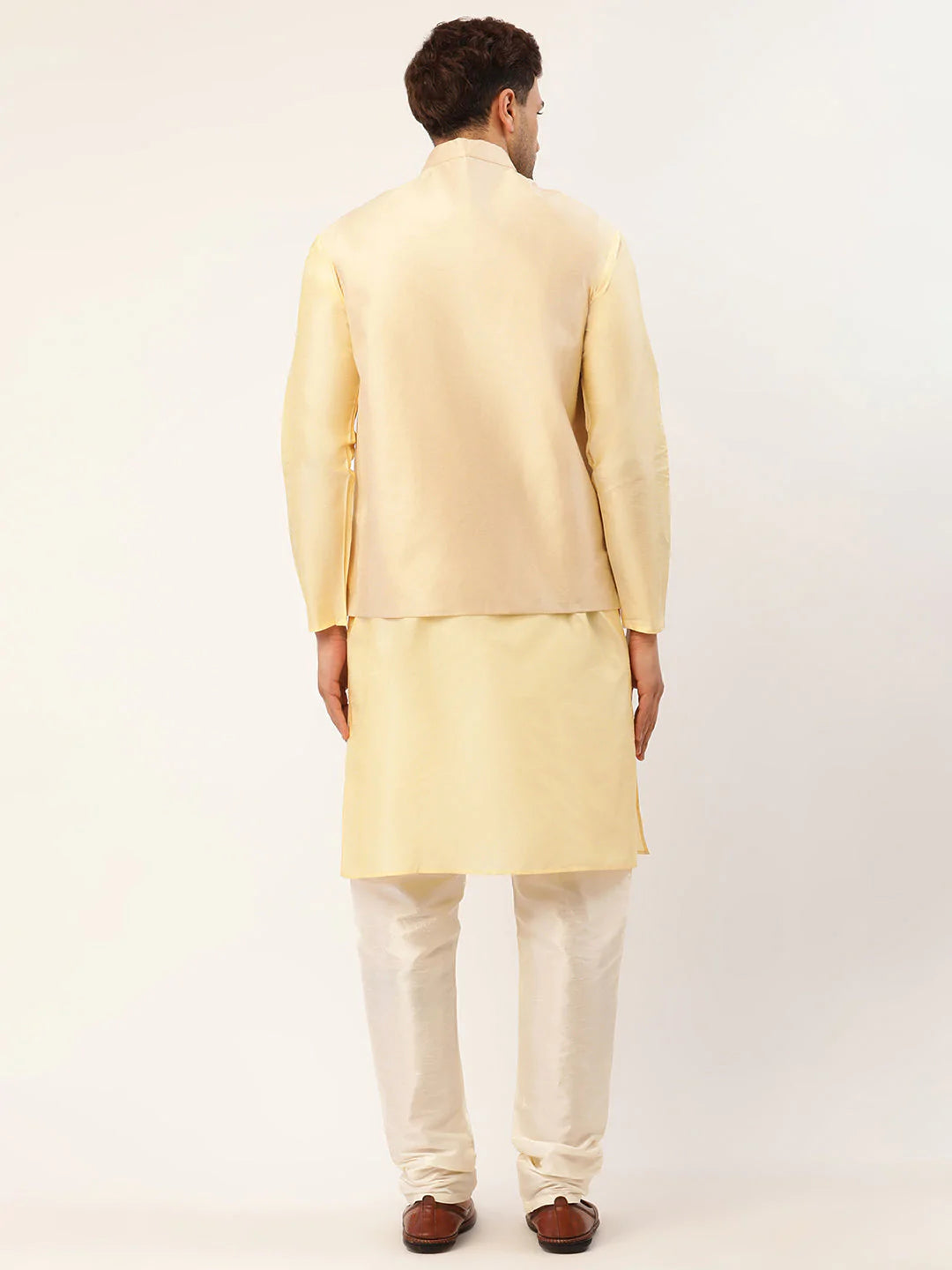 Men's Solid Kurta Pyjama With Cream Embroidered Nehru Jacket( JOKPWC G-D 4038Cream )
