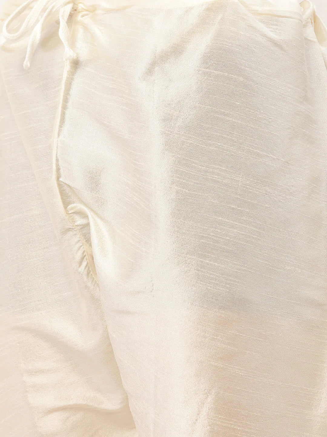 Men's Solid Kurta Pyjama With Cream Embroidered Nehru Jacket( JOKPWC G-D 4038Cream )