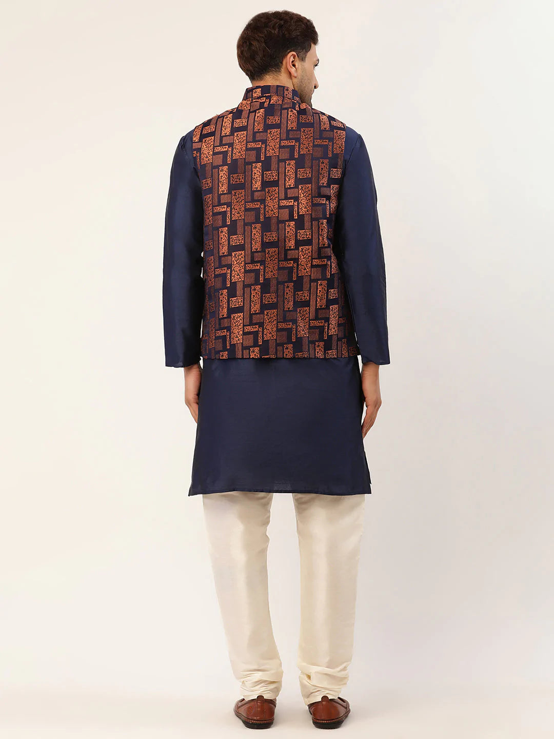 Men's Solid Kurta Pyjama With Bronze Woven Design Nehru Jacket( JOKPWC N-D 4037Bronze )