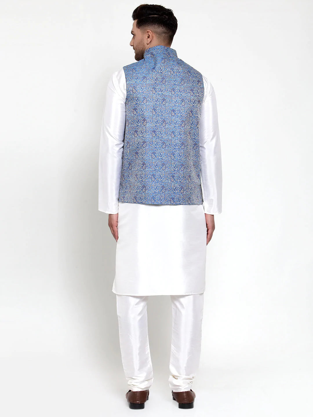 Jompers Men's Solid Dupion Kurta Pajama with Woven Jacqaurd Nehru Jacket ( JOKPWC OW-D 4020Blue )