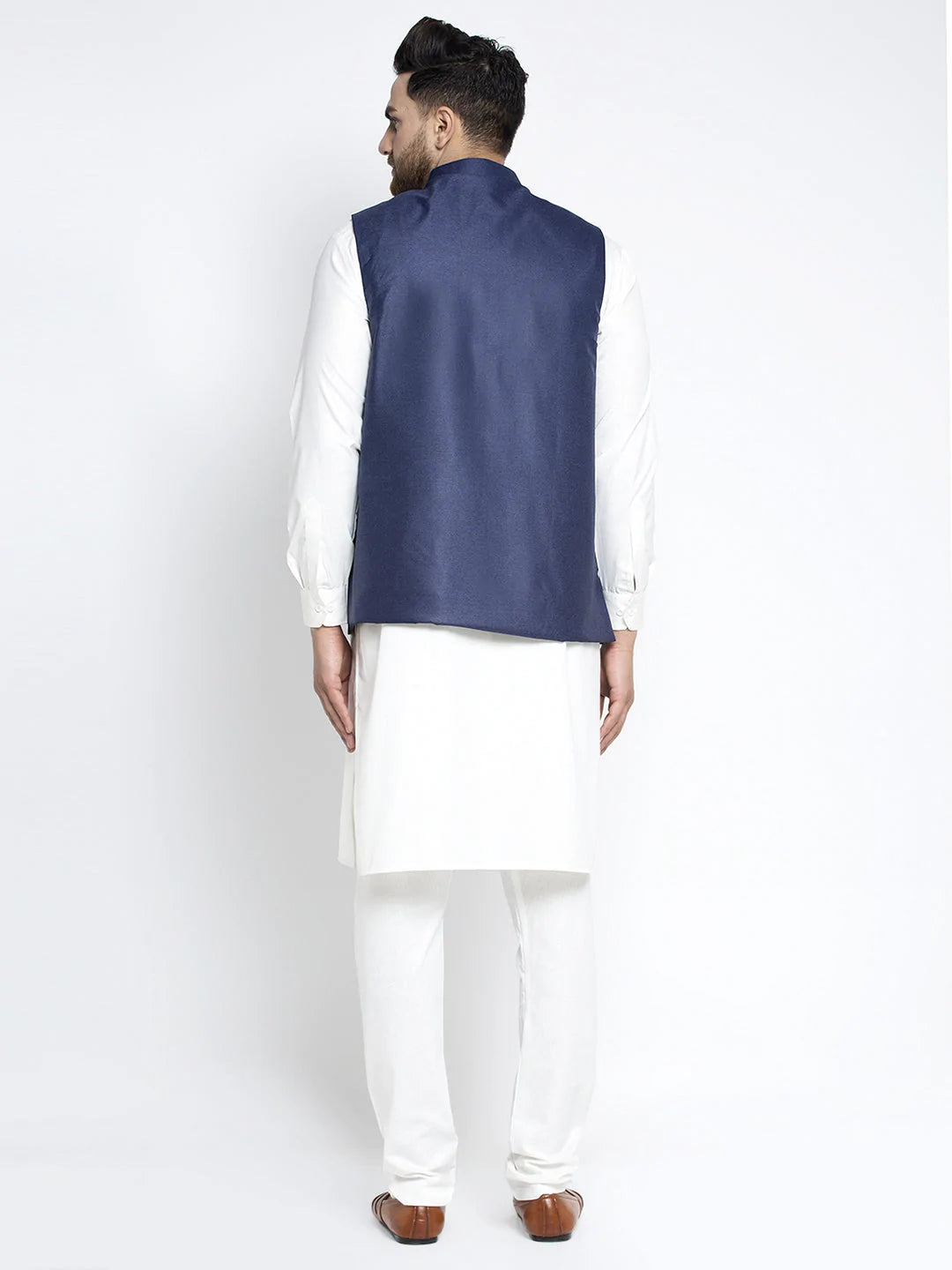 Jompers Men's Solid White Cotton Kurta Payjama with Solid Navy Waistcoat ( JOKPWC OW-F 4021 Navy )