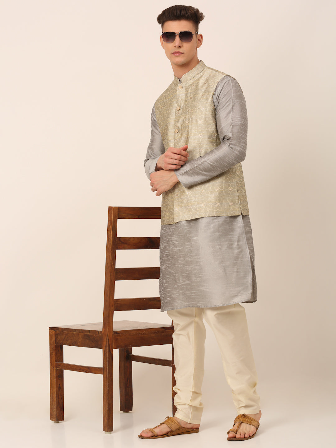 Men's Woven Design Nehru Jacket and Kurta Pyjama Set ( JOKPWC S-D 4045Beige )