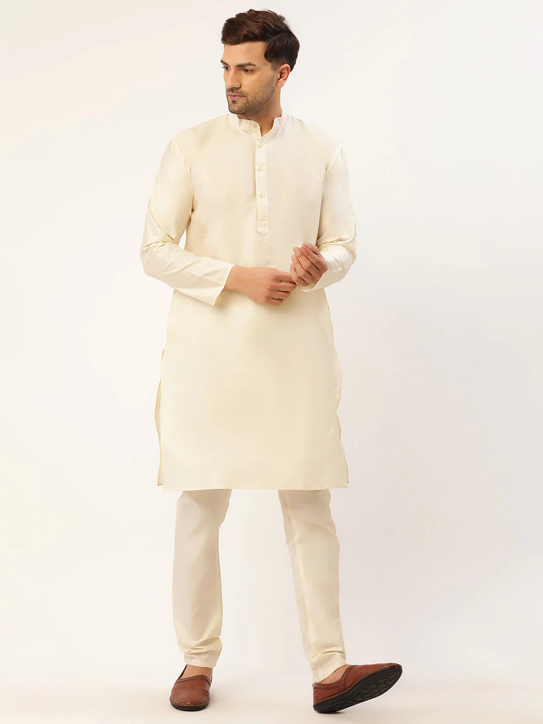Men's Solid Kurta Pyjama With Blue Floral Embroidered Nehru Jacket( JOKPWC W-D 4035Blue )
