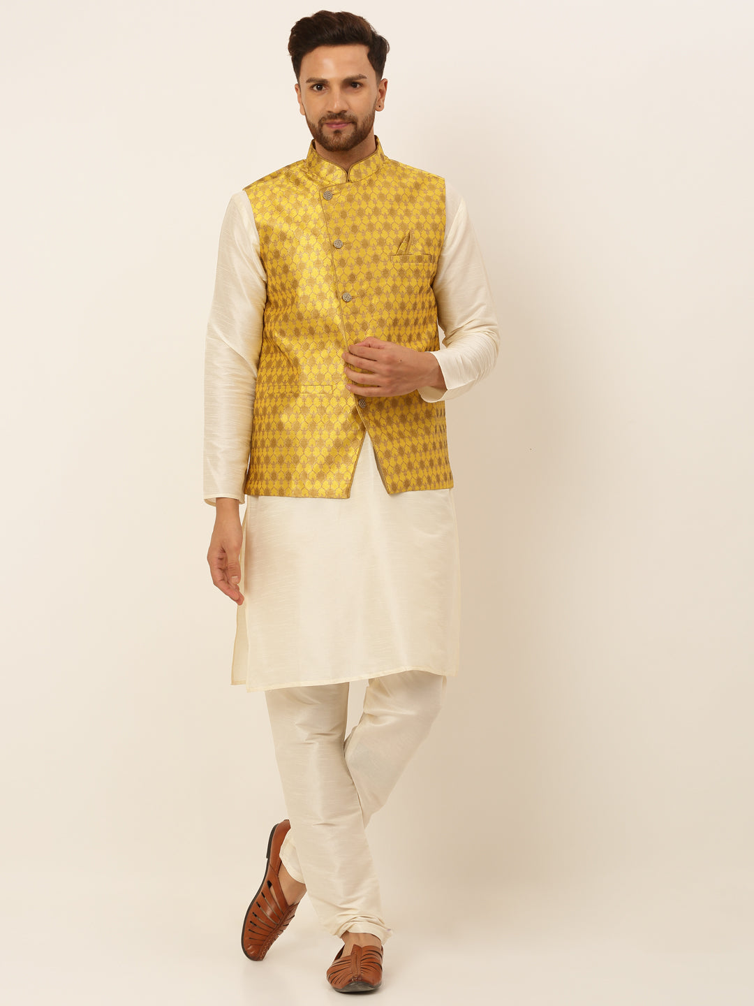Men's Solid Kurta Pyjama With Nehru Jacket ( JOKPWC W-D 4048Mustard )