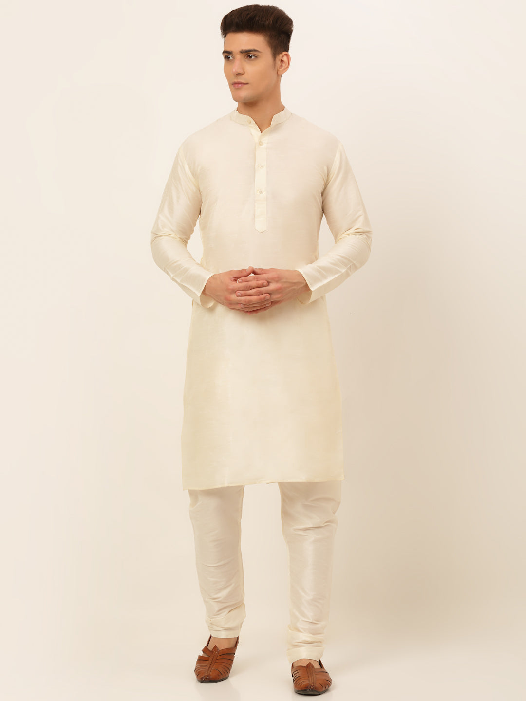 Men's Solid Kurta Pyjama With Nehru Jacket ( JOKPWC W-D 4049Silver )