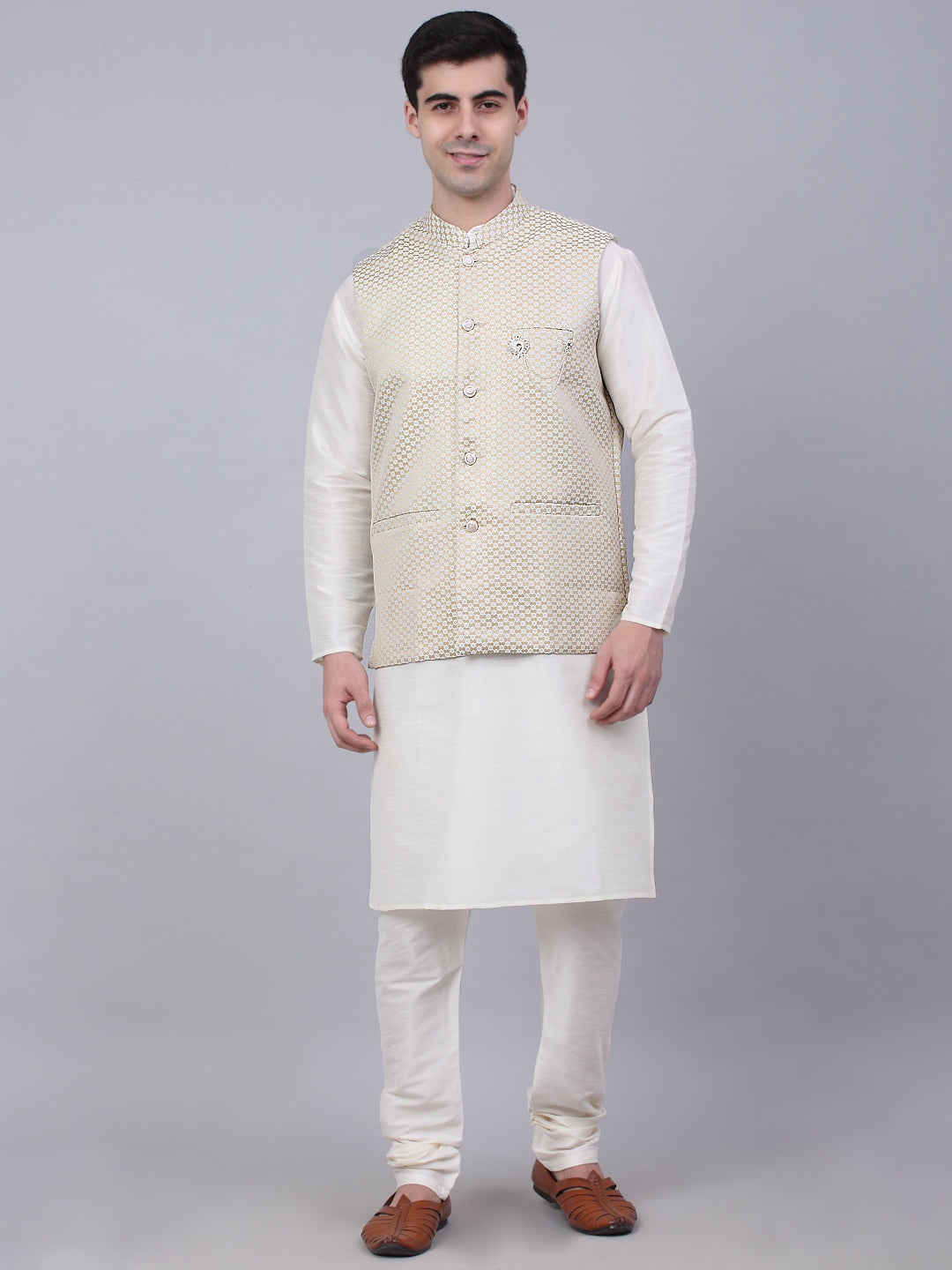 Men's Solid Kurta Pyjama With Woven Design Nehru Jacket ( JOKPWC W-D 4066Beige )