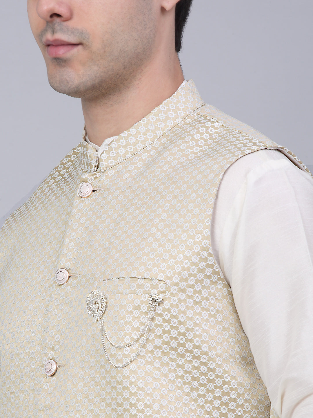 Men's Solid Kurta Pyjama With Woven Design Nehru Jacket ( JOKPWC W-D 4066Beige )