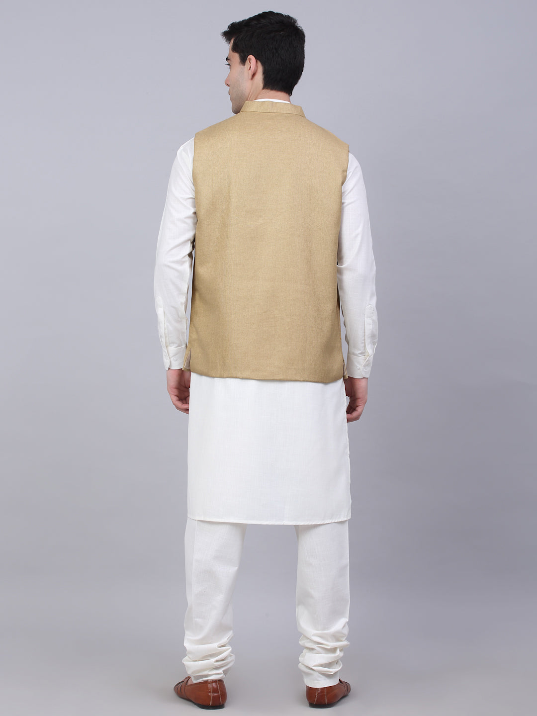Men's Solid Kurta Pyjama With Nehru Jacket ( JOKPWC W-F 4046Beige )
